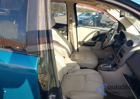 2005 Saturn Vue V6 from USA, damaged, VIN 5GZCZ53405S813685